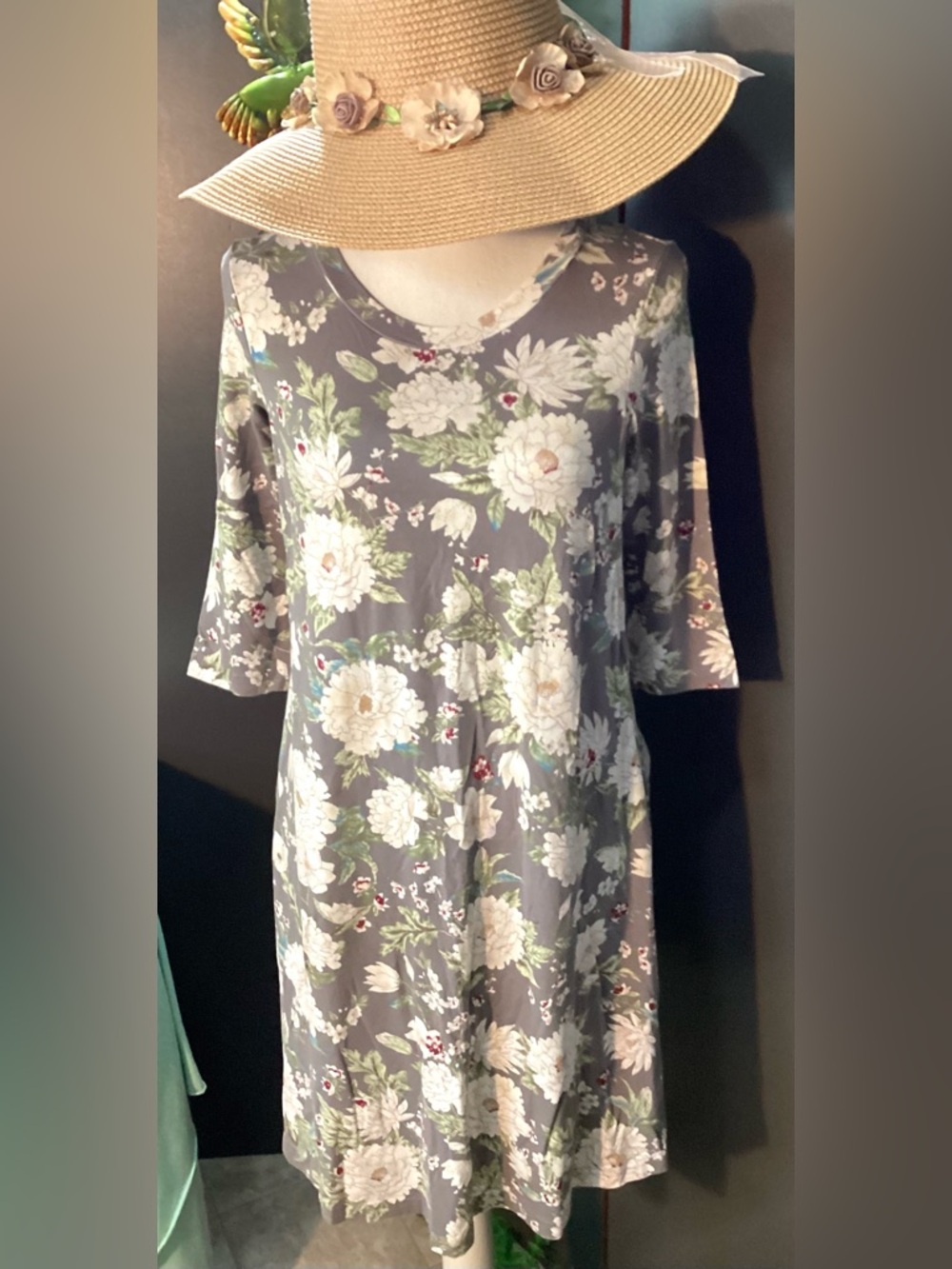 Latched Mama 3/4 sleeves Nursing dress. Size XS